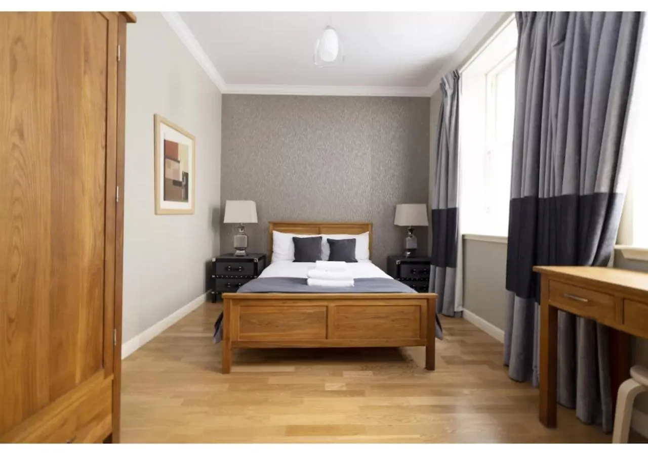 Royal Mile Apartments By Joivy Edimburgo Reino Unido