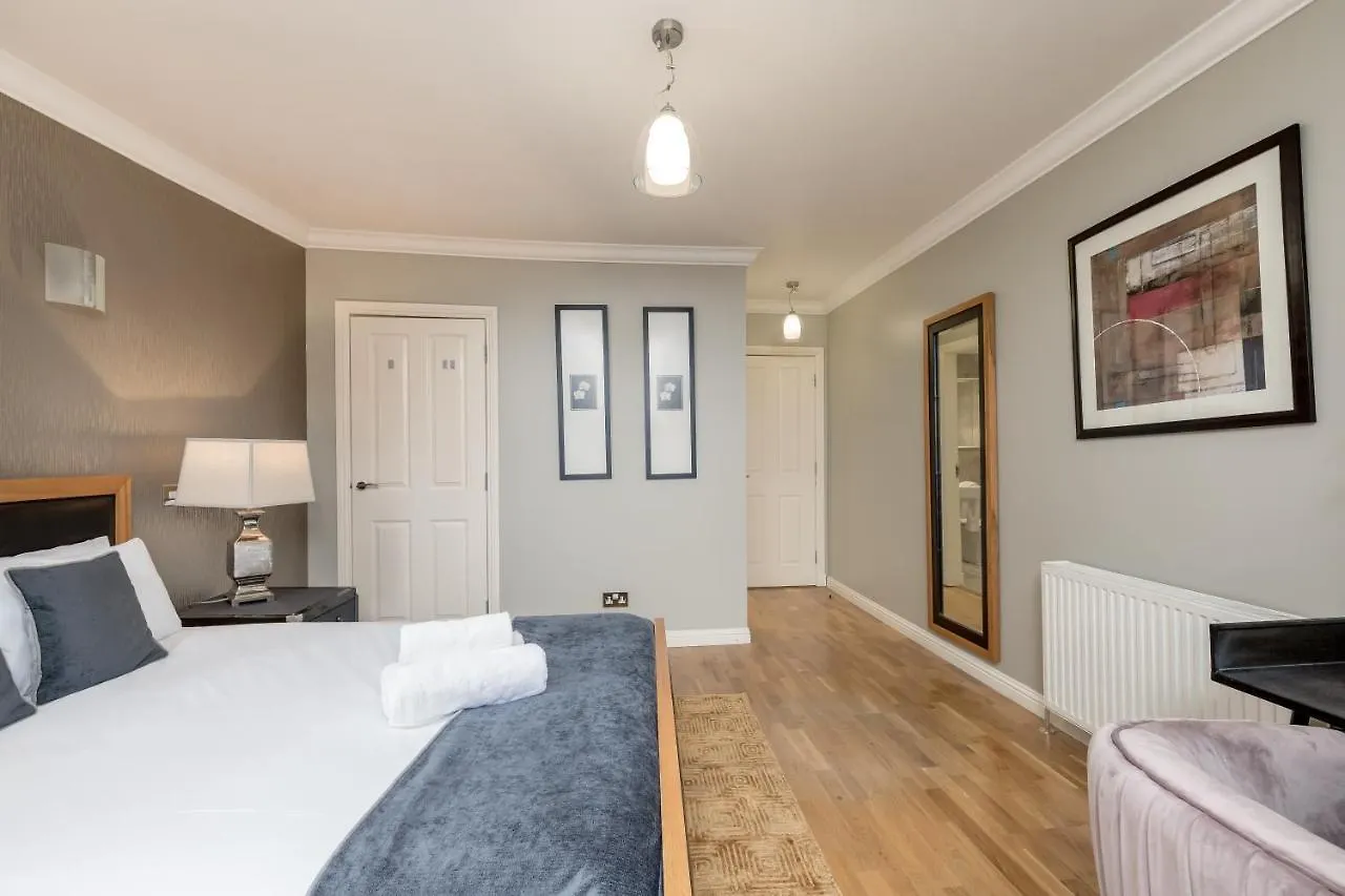Royal Mile Apartments By Joivy Edinburgh