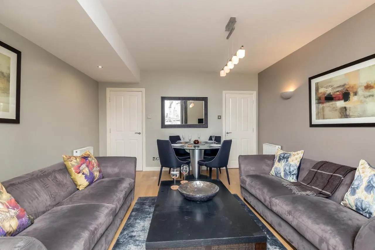 Royal Mile Apartments By Joivy Edinburgh Birleşik Krallık