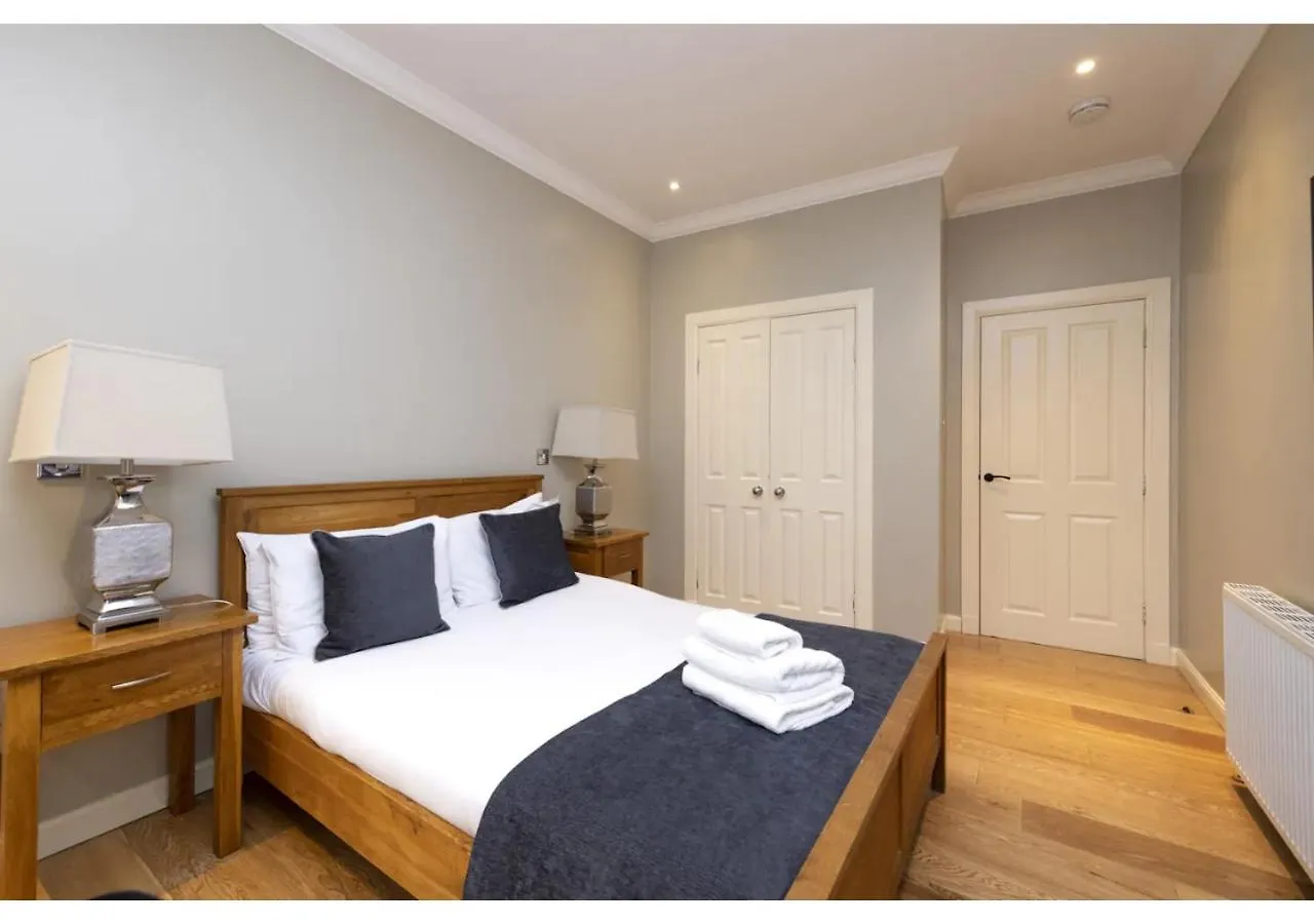 Royal Mile Apartments By Joivy Edinburgh