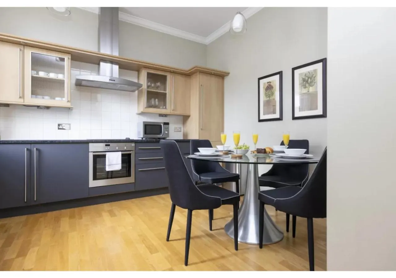 Royal Mile Apartments By Joivy Edinburgh